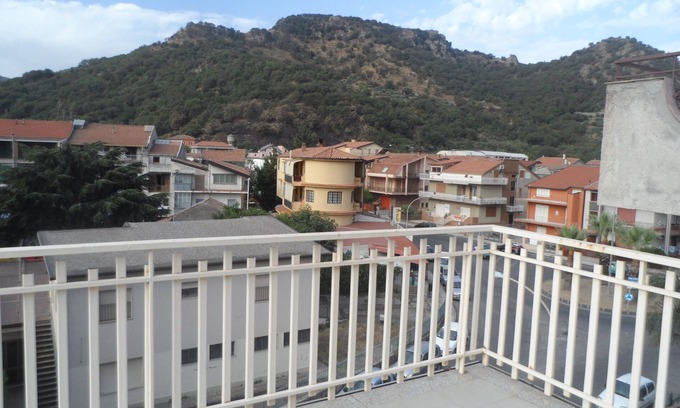 Francavilla di Sicilia Apartamento | Appartement