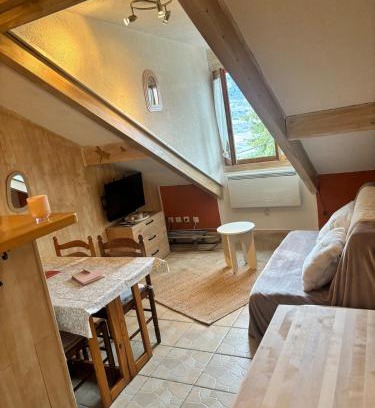 Saint-Leger-les-Melezes Apartamento | Appartement aux pieds des pistes