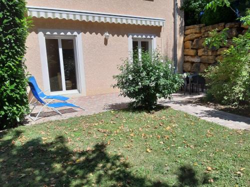 Charbonnieres-les-Bains Apartamento | Appartement dans propriété calme en pleine nature