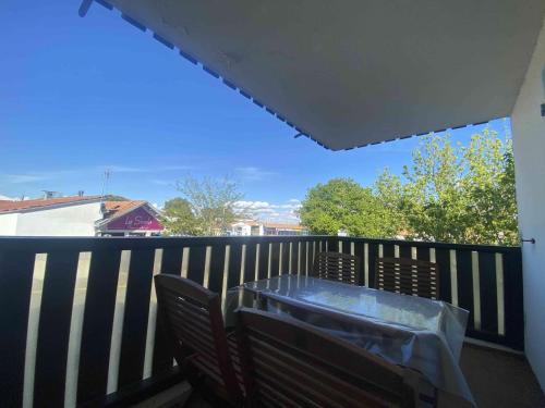 Boyardville Apartamento | Appartement cosy à Saint-Georges-d'Oléron, 4 couchages, proche mer et commerces, avec balcon et parking - FR-1-246A-295