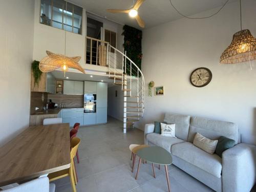 Vieux-Boucau-les-Bains Apartamento | Appartement T3 cabine rénové face à l'océan, 6 pers. - FR-1-379-184