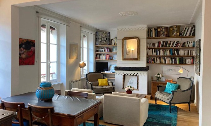 Le Palais Apartamento | Appartement élégant 3* au coeur de Le Palais, 2 chambres, proche commerces et plage - FR-1-418-197