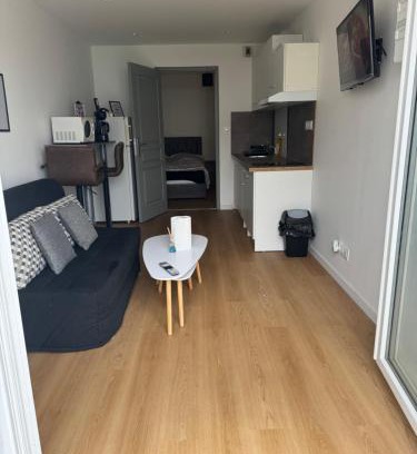 La Roche-sur-Yon Apartamento | Appartement 1 chambre vu sur jardin