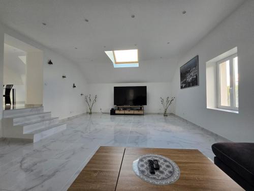 Luzancy Apartamento | Appartement 150m2 avec jardin 3000 m2