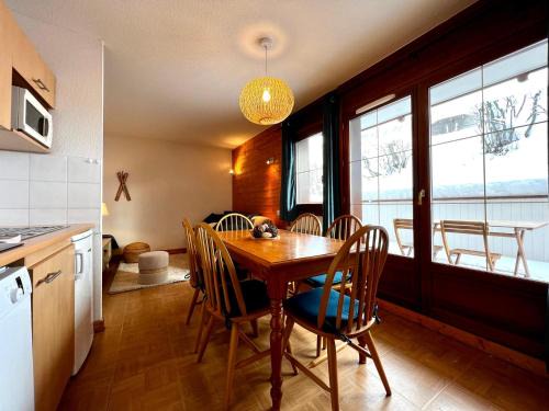 Flumet Apartamento | Appartement 2 chambres avec piscine intérieure et terrasse au pied des pistes, Flumet - FR-1-505-189