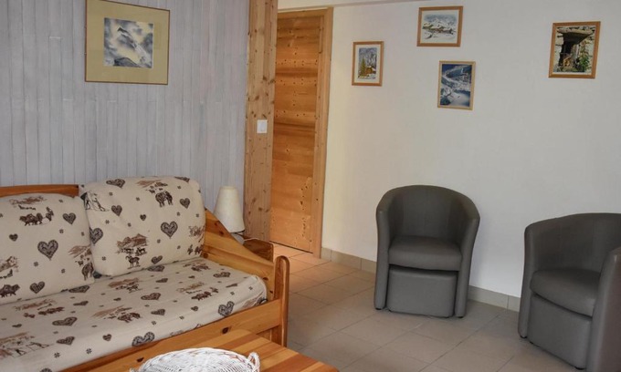Pralognan-la-Vanoise Apartamento | Appartement 2 pièces avec terrasse et jardin privatif, calme, proche commerces et pistes de ski - FR-1-464-184