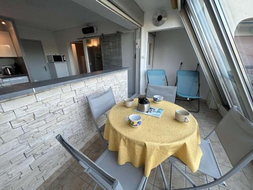 Le Grau-Du-Roi Apartamento | Appartement 2 pièces cabine, piscine, parking, 5 couchages - Port Camargue - FR-1-250-234