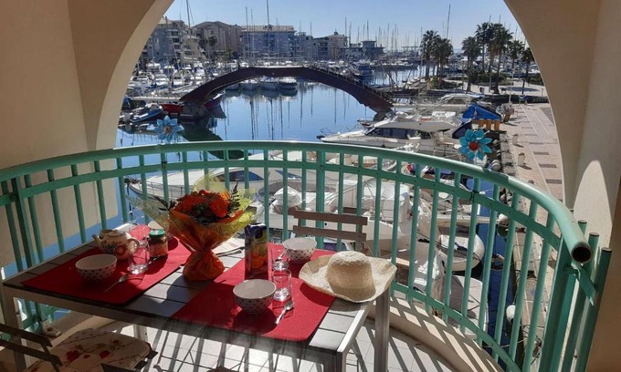 Frejus Port Apartamento | Appartement 2 pièces avec terrasse et parking, proche thalassothérapie - FR-1-226A-29