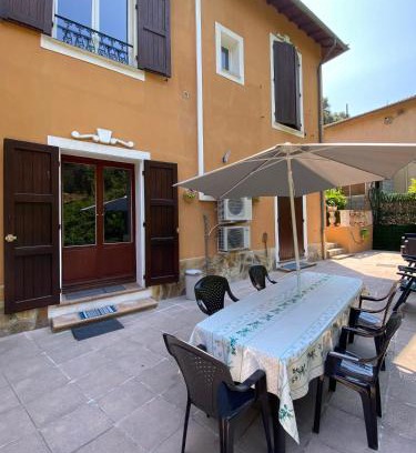Fabron Casa | Appartement 2 pièces avec terrasse et parking, WIFI, climatisation