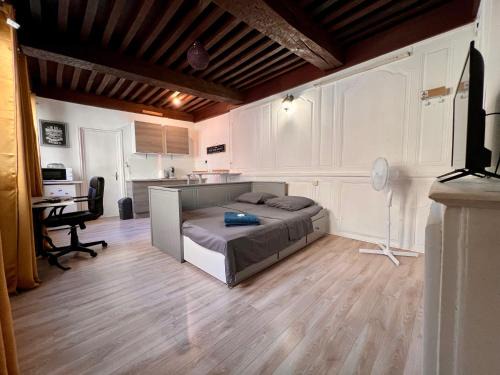 Besancon Old Town Apartamento | Appartement 2 prsn Au pied de la Citadelle