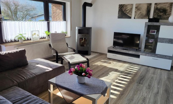 Bodenwerder Apartamento | Appartement 2 Schlafzimmer, Terrasse, Hund, Kamin