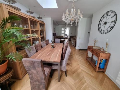 Vilvoorde Apartamento | Appartement 3 chambres Centre Vilvoorde Bruxelles BrusselsAirport Expo NATO Anvers Wifi Free Parking