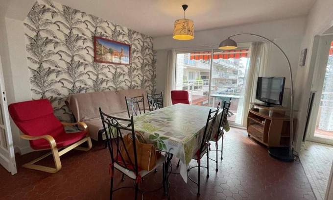 Saint-Cyprien Plage Apartamento | Appartement 3 pièces climatisé avec 2 terrasses, parking, proche plage et port – 5 couchages - FR-1-225D-104