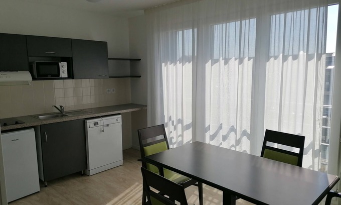 Centre Ville Rive Gauche Condominio | Appartement 3 pièces spacieux, Quartier Flaubert