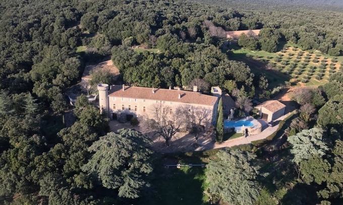 Viols-le-Fort Apartamento | Appartement 4 Chambres Dans un Château du 16ème Siècle