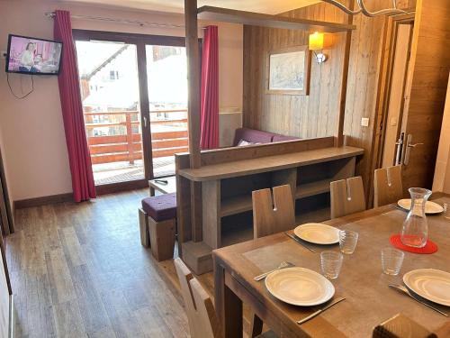 Risoul Apartamento | Appartement 5 Pièces Cabine, 8 Couchages, Proche Pistes, Piscine, Sauna à Risoul 1850 - FR-1-330-589