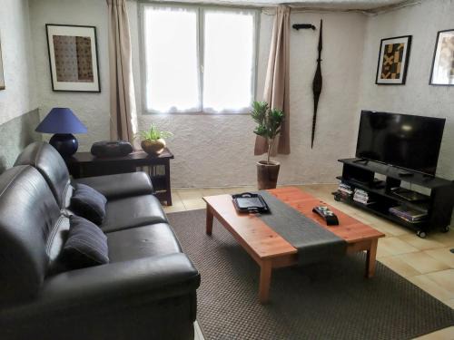 Rivesaltes Apartamento | Appartement 55 m2 proche commerces et parking