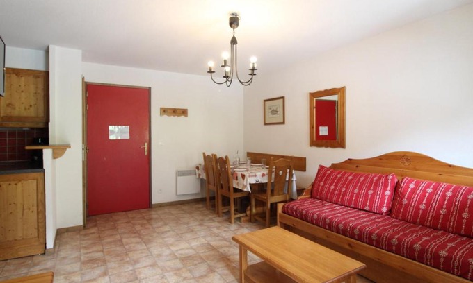 Val Cenis Apartamento | Appartement 6 personnes, Val-Cenis, au pied des pistes avec parking et WiFi - FR-1-508-113