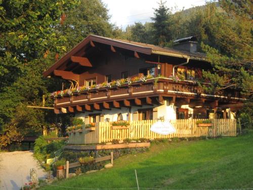 Niedernsill Apartamento | Appartement Anneke