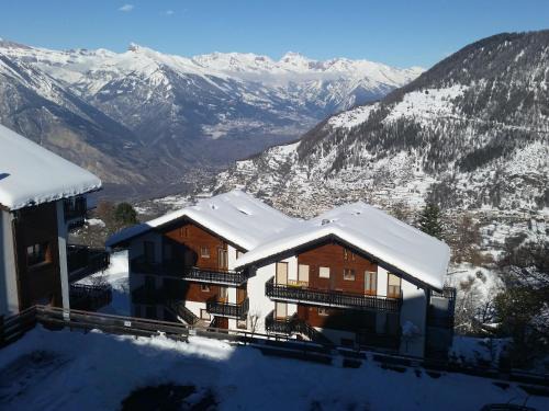 La Tzoumaz Apartamento | Appartement Arolles 701