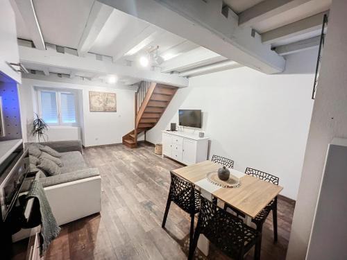 Chaumont Apartamento | Appartement au centre-ville