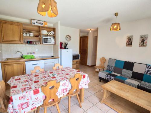 Flumet Apartamento | Appartement au pied des pistes avec grande terrasse et parking - FR-1-505-36