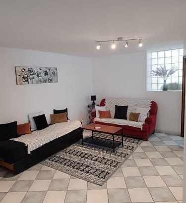 Aubignan Apartamento | Appartement Aubignan Centre Parfait pour explorer la Provence
