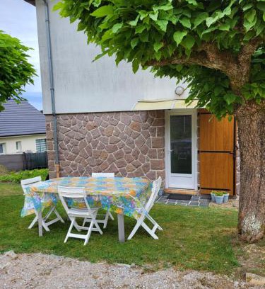 Rosiers-d'Egletons Apartamento | Appartement avec jardin privé