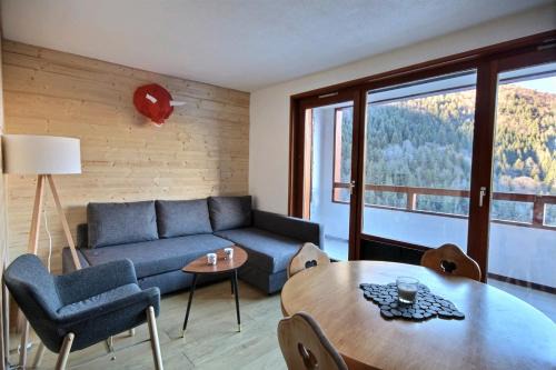 Saint-Jean-dʼAulps Apartamento | APPARTEMENT AVCE ACCES PISCINE-WIFI-SAINT JEAN D'AULPS STATION-4 PERSONNES-DAILLE S18