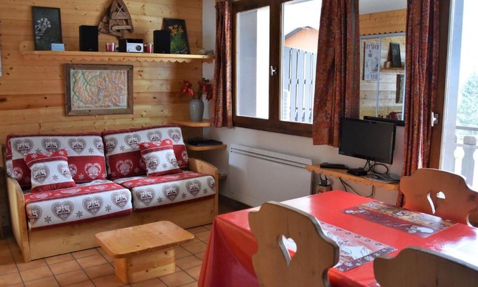 Pralognan-la-Vanoise Apartamento | Appartement cosy et lumineux - 4 pers, balcon sud, départ skis aux pieds, proche centre et pistes - FR-1-464-93