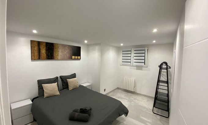 Feyzin Apartamento | Appartement Calme à 10 Minutes du Centre de Lyon