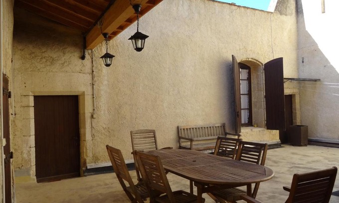 Sommieres Apartamento | Appartement centre historique Sommières