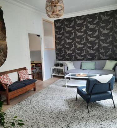 Dinan Apartamento | Appartement centre historique Ferreol