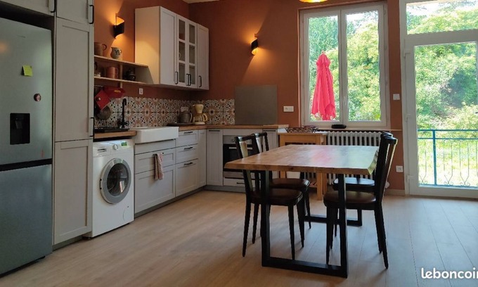Recoubeau-Jansac Apartamento | Appartement Charmant au Coeur du Diois, Entre Rivière et Forêt