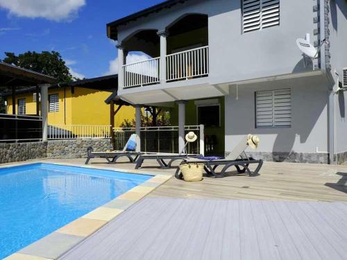 Lamentin Apartamento | Appartement charmant à Lamentin avec piscine