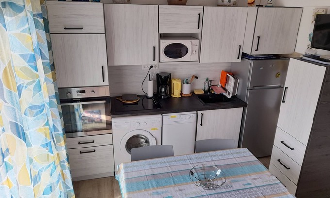 Marseillan Plage Apartamento | Appartement Climatisé, Situé Dans une Résidence Sécurisée Avec Piscine
