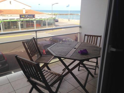 Sainte-Marie-la-Mer Apartamento | Appartement cosy avec vue sur la mer à Sainte-Marie - 30 m²