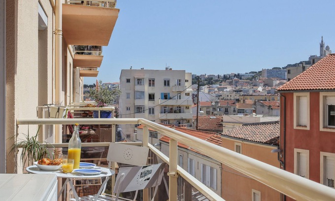 Saint-Lambert Apartamento | Magnificent bright flat, a 5 min walk from the beach in Marseille - Welkeys