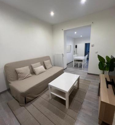 Vorst Apartamento | Appartement confortable avec garage premier étage sans terrasse