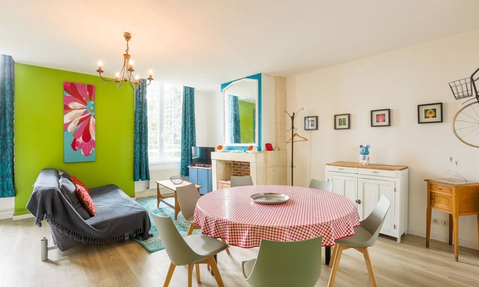 Bons-Tassily Apartamento | Apartamento-Superior-Baño en la habitacion-Scarlet Turgot