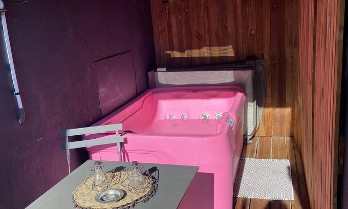 Bellamy-Barbin Apartamento | Appartement Cosy à Nantes Avec Jacuzzi et Terrasse Privative