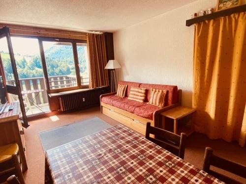 La Clusaz Apartamento | Appartement cosy 5 pers avec balcon, proche du centre aquatique et des pistes - La Clusaz - FR-1-459-104
