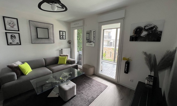 Poissy Apartamento | Appartement Cosy Avec Terrasse