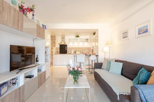 Riou - Petit Juas - Av de Grasse Apartamento | Appartement Cosy Calme Central-Terrasse Proche Palais