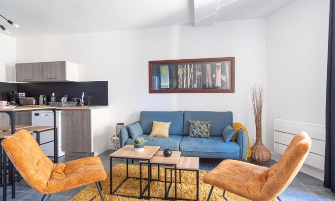 Anatole France Danton Apartamento | Appartement COSY Danton 2 chambres
