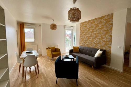 Rosny-sous-Bois Apartamento | Appartement Cosy et calme - face à la gare Rosny-sous-Bois - 20mn de Paris et Disneyland
