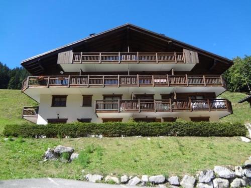 Areches Apartamento | Appartement cosy T3 proche village et pistes pour 4 pers, équipé, casier à skis, ascenseur - FR-1-342-281