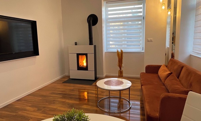 Bennwihr Casa | Appartement Dans Maison Rez-de-jardin Avec Terrasse Proche de Colmar