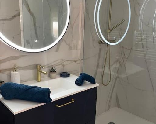 Givors Apartamento | Appartement de charme 80m2