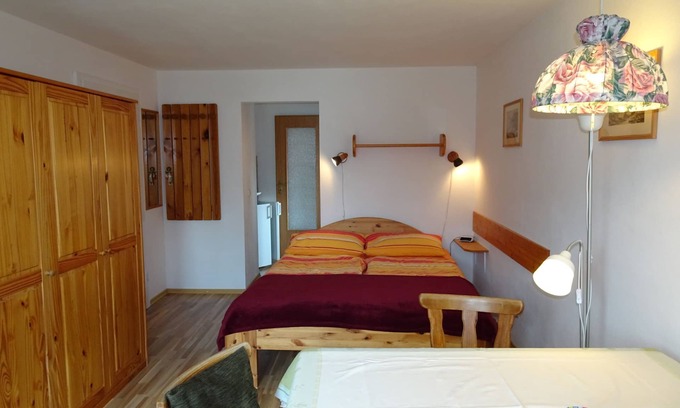 Gollenshausen a.Chiemsee Apartamento | Apartamento 2 - 21 m 2 - Nos vemos. Vista a la montaña - balcón con sol de la mañana